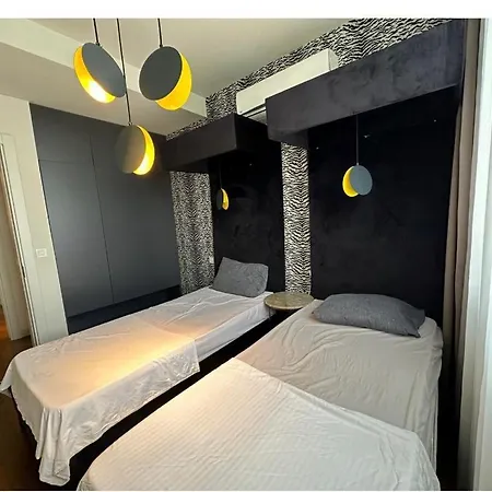 דירה View, Spacious And Luxurious