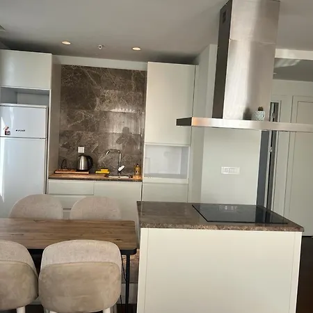 View, Spacious And Luxurious *